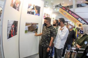 Ekraf Festival di Kepri Mall Pajang 60 Lukisan Bertema Corona