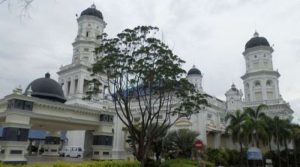 Pemerintah Johor Malaysia Larang Kegiatan Politik di Masjid dan Surau