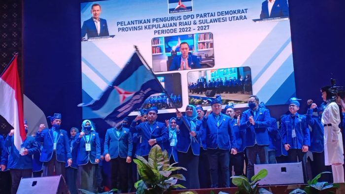 Ketua Umum DPP Demokrat AHY Lantik Secara Langsung Asnah Sebagai Ketua DPD Demokrat Kepri