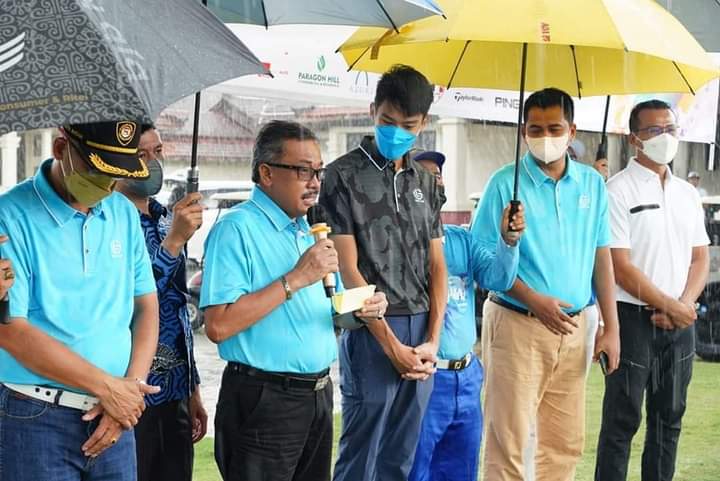 Sekda Batam H. Jefridin Membuka Turnamen Golf Lab di Palm Spring Golf