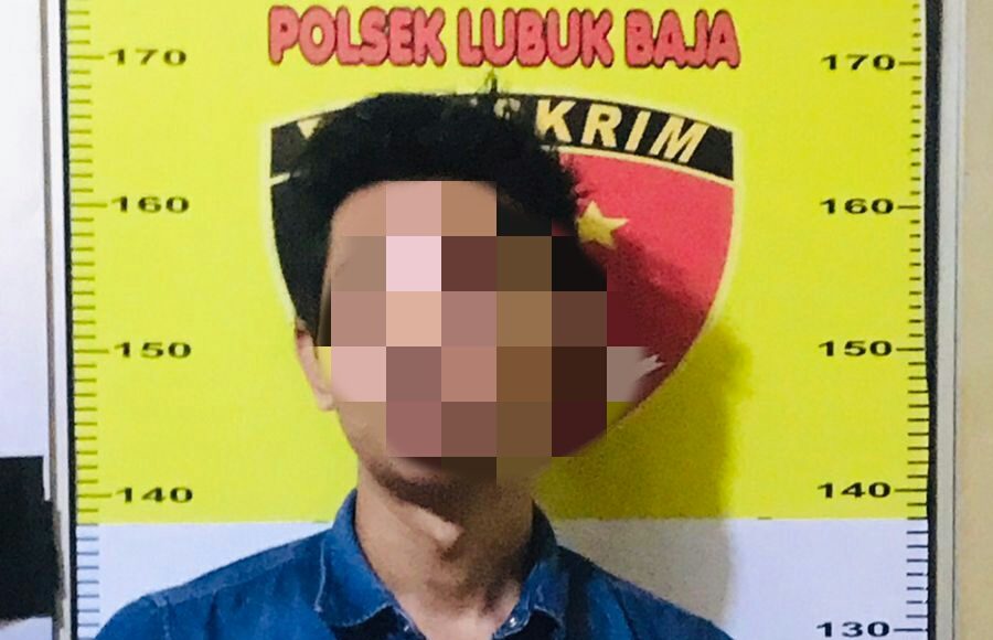 pelaku tindak pidana penggelapan