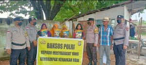 Polsek Lubuk Baja Laksanakan Baksos Kepada Masyarakat Kurang Mampu Terdampak Pasca Kenaikan Harga BBM