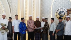 Pemkab Pasbar Gelar Jumat Berkah di Masjid Nurul Ilmi Bunga Tanjung Air Bangis