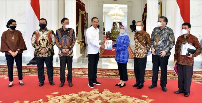 Jokowi: Temuan BPK RI Terhadap Anggaran Komcad Bisa Terjadi di Kementerian Lain