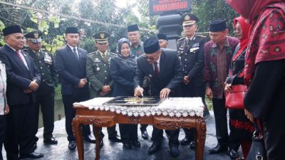 Pj Walikota Payakumbuh Suprayitno, Resmikan Tugu Sekolah Pendidikan Guru di Halaman Balai Kota